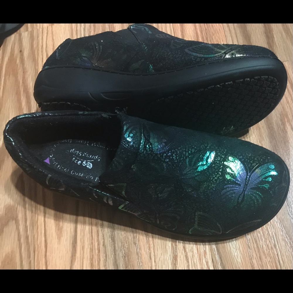 Spring Step Winfrey Clogs - image 3